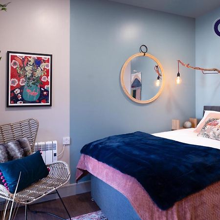 Romantic Getaway Studio Pods Close To City Centre With Free Wifi Derby Zewnętrze zdjęcie