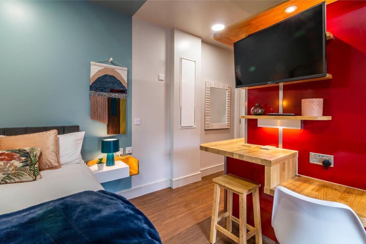 Romantic Getaway Studio Pods Close To City Centre With Free Wifi Derby Zewnętrze zdjęcie