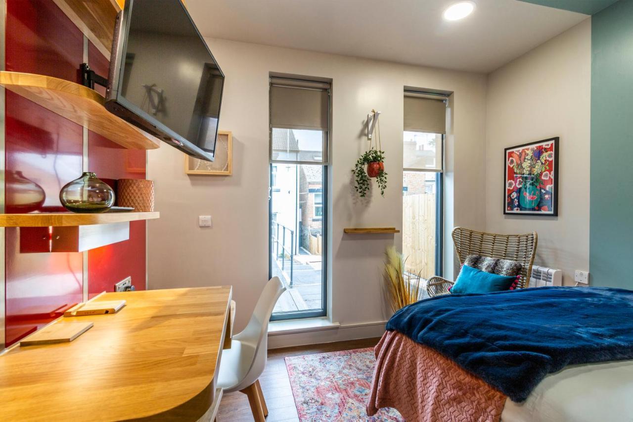 Romantic Getaway Studio Pods Close To City Centre With Free Wifi Derby Zewnętrze zdjęcie